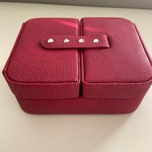 New in box - Bombay small jewelry box